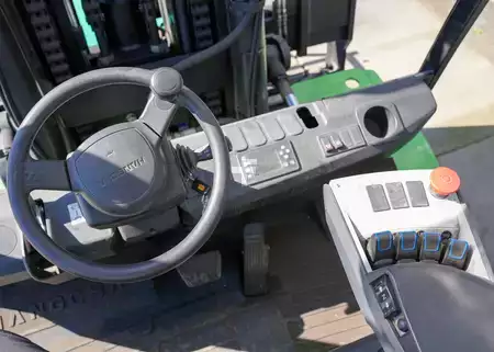 Elektromos 4 kerekű 2021  HC (Hangcha) CPD100-XC4-I (4)